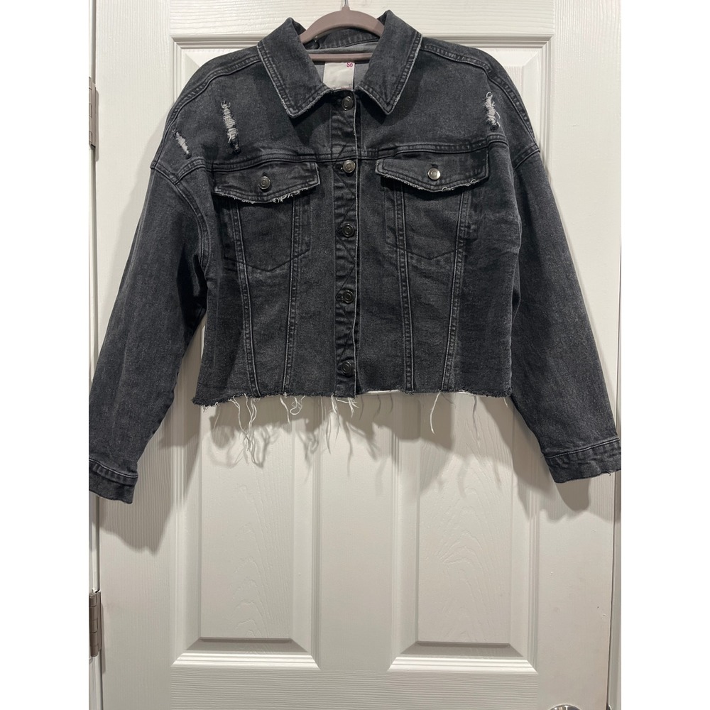 SO Washed Black Distressed Cropped Denim Jacket Raw Hem Frayed Small